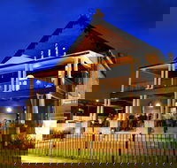 Perry Street Hotel - Goulburn Accommodation