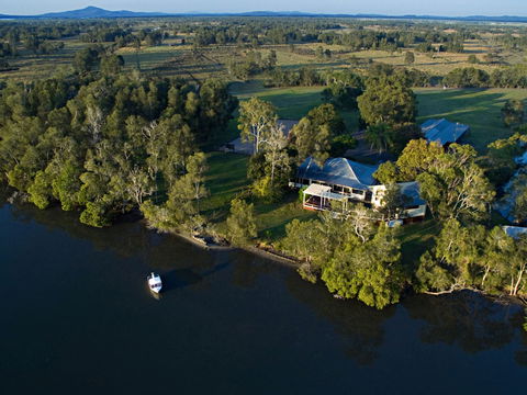 Riverside Holiday Retreat Yamba - Goulburn Accommodation 0