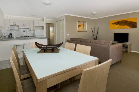 South Pacific Apartments - Goulburn Accommodation 0