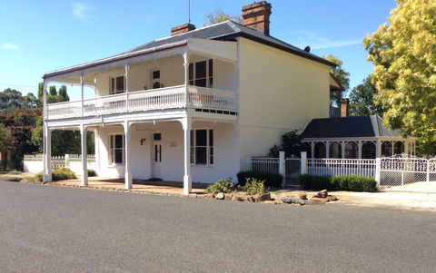 The White House, Carcoar - Goulburn Accommodation 0