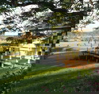 Balmoral Cottage - Goulburn Accommodation
