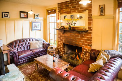 Como Cottages - Goulburn Accommodation 1