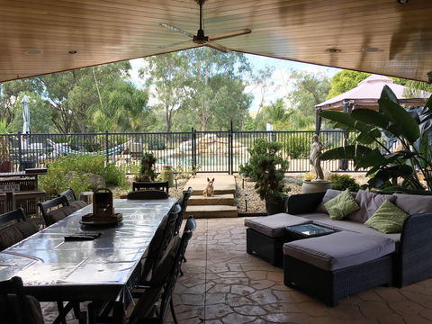 Cooby View Farm Stay - Goulburn Accommodation 0