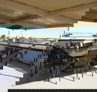 Deck to Sea - Goulburn Accommodation