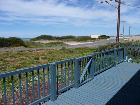 Driftwood - Goulburn Accommodation 1
