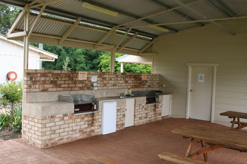 Fossickers' Tourist Park - Goulburn Accommodation 1