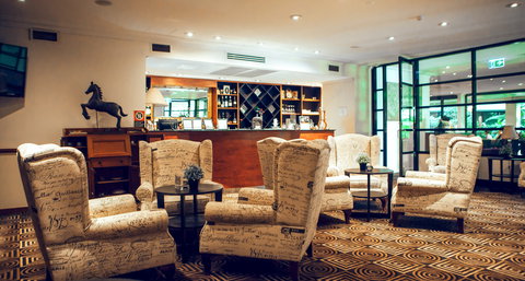 Holiday Inn Warwick Farm - Goulburn Accommodation 2