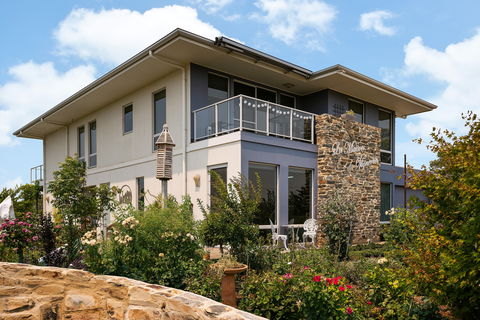 La Maison Du Vigneron B&B & Special Ocassion Dining - Goulburn Accommodation 0