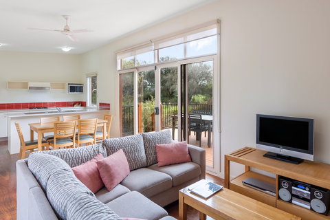 Ramada Resort By Wyndham Phillip Island - Goulburn Accommodation 1