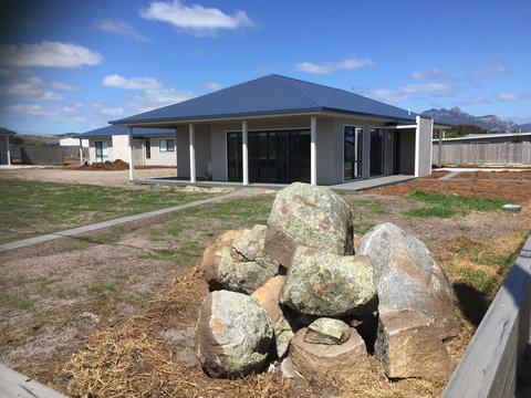 Whitemark Foreshore Apartments - Goulburn Accommodation 0