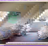 A Country House - Goulburn Accommodation