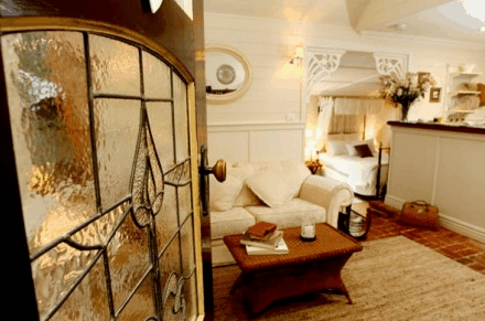 Candlelight Cottages Retreat - Goulburn Accommodation 5