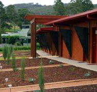 De Vine Escape - Goulburn Accommodation