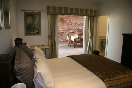 Cabarita Lodge - Goulburn Accommodation 0