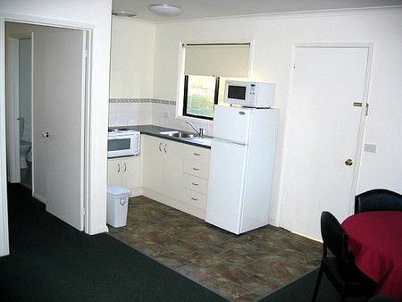 A Line Holiday Village - Goulburn Accommodation 2