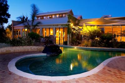 Madison Spa Resort - Goulburn Accommodation 2