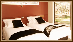 Deeluxe Riverspa Apartments - Goulburn Accommodation 2