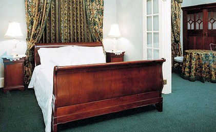 Clifton Lodge - Goulburn Accommodation 2