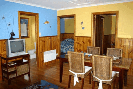 Bicheno's Gallery and Apartments - Goulburn Accommodation