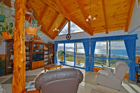 Bichenos Ocean View Retreat - Goulburn Accommodation 4