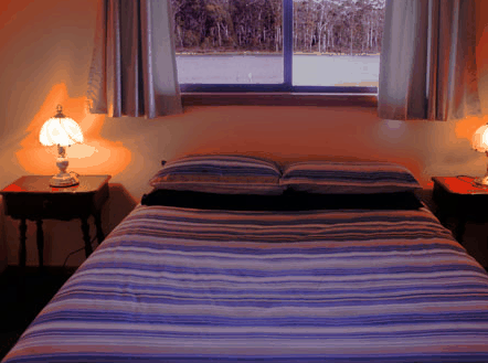 Lake Yalleena Cabins - Goulburn Accommodation