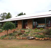 Yayl Lodge Bed  Breakfast - Goulburn Accommodation