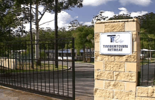 Timbertown Retreat - Goulburn Accommodation