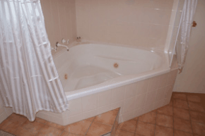 Burke  Wills Motor Inn - Goulburn Accommodation