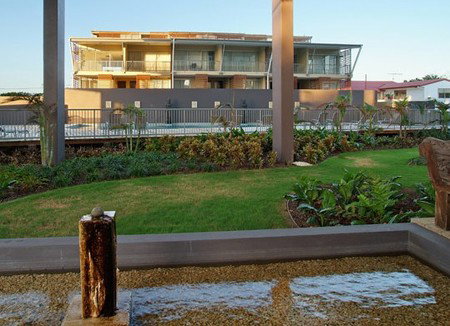 On The Beach Resort - Goulburn Accommodation 3