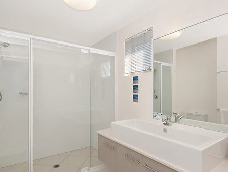 On The Beach Resort - Goulburn Accommodation 4