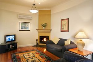 Tranquil Vale Vineyard - Goulburn Accommodation 2