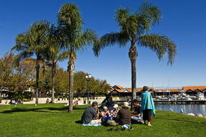 Hillarys Boat Harbour - Goulburn Accommodation 3