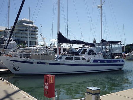 Coral Sea Dreaming Dive And Sail - Goulburn Accommodation 0