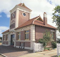 Merredin Town Hall - Goulburn Accommodation