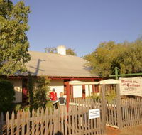 Morby Cottage - Goulburn Accommodation