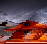 Red Dirt Photographic Gallery - Goulburn Accommodation