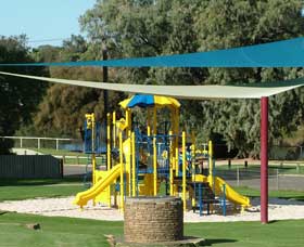 Apex Park - Goulburn Accommodation 0