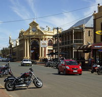 York Town Hall - Goulburn Accommodation
