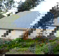 dingley dell cottage - Goulburn Accommodation