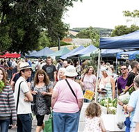 Willunga Farmers' Market - Goulburn Accommodation