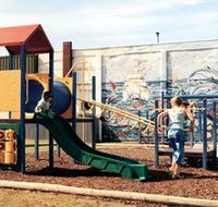 Susan Wilson Memorial Playground - Goulburn Accommodation