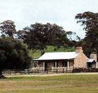 Fernfield Wines - Goulburn Accommodation