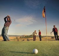 Ratho Farm  Golf - Goulburn Accommodation