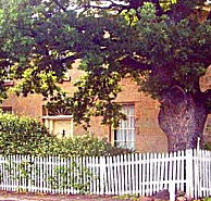 Oak Lodge - Goulburn Accommodation