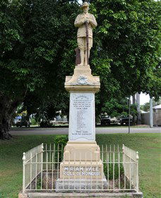 Miriam Vale War Memorial - Goulburn Accommodation 0