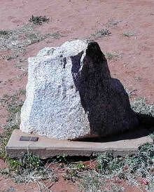 Destructo Monument - Goulburn Accommodation 0