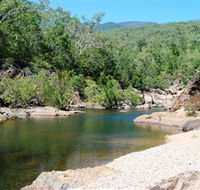 Mount Elliot Bowling Green Bay National Park - Goulburn Accommodation
