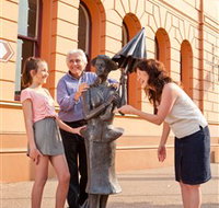 Birthplace of PL Travers - Goulburn Accommodation