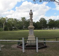 Apple Tree Creek War Memorial - Goulburn Accommodation
