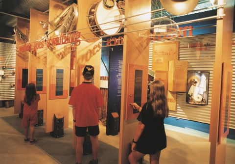 Waltzing Matilda Centre - Goulburn Accommodation 7